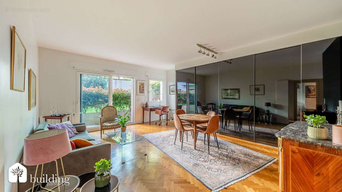 Appartement à LEVALLOIS-PERRET