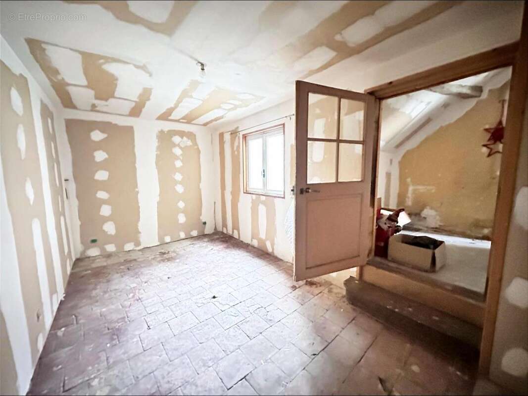Appartement à AZAY-LE-RIDEAU