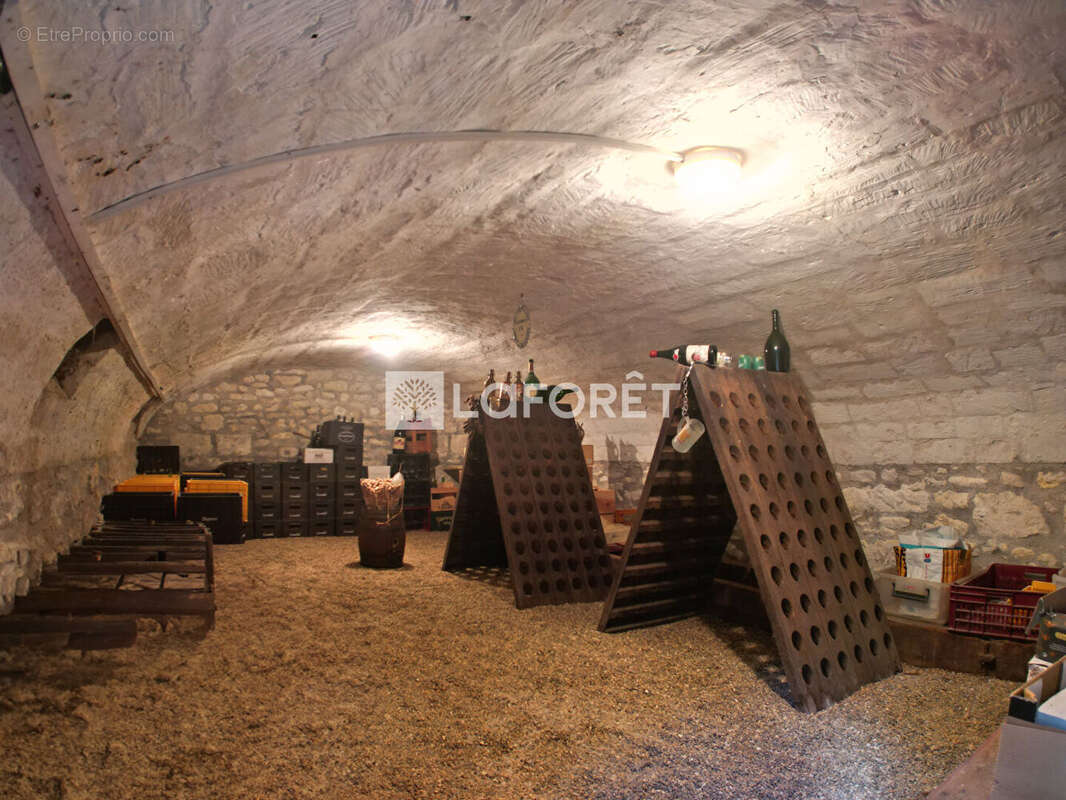 Maison à VERNEUIL-LE-CHATEAU