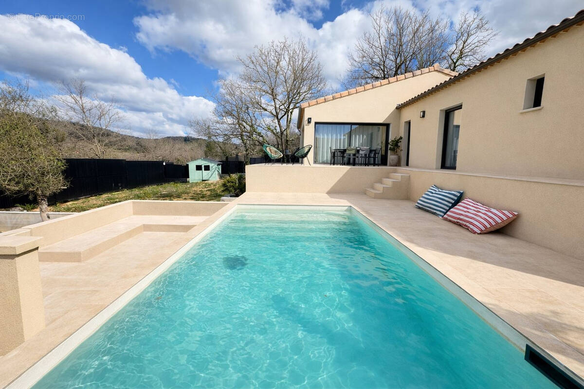 Maison à SAINT-MARTIN-D'ARDECHE