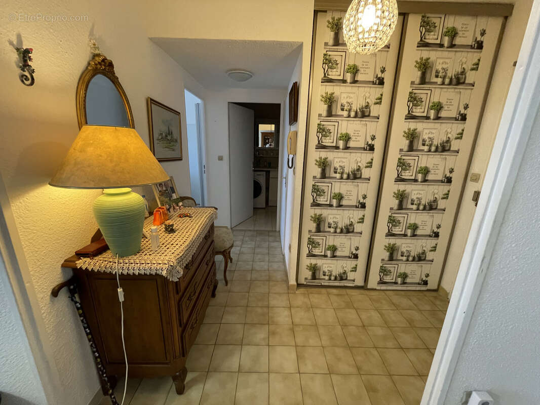 Appartement à HYERES