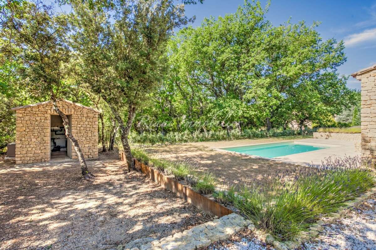 Maison à GORDES