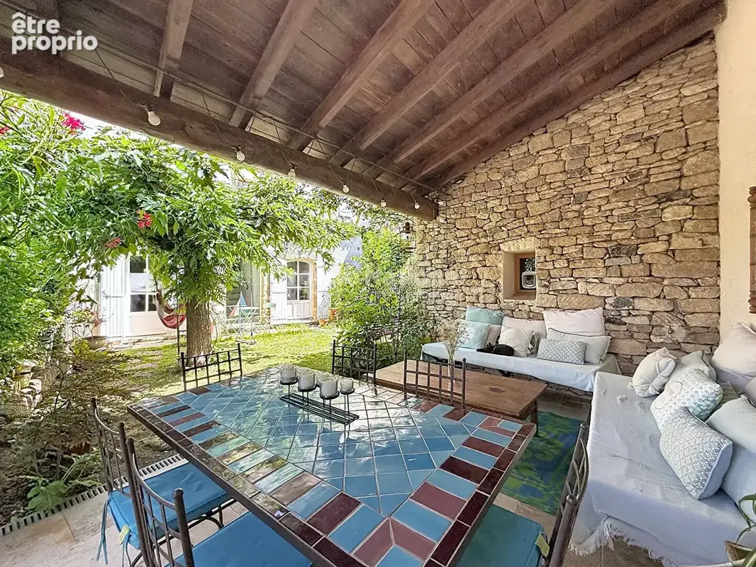 Maison de village rénové avec piscine Charme et prestations de qualité - photo 11