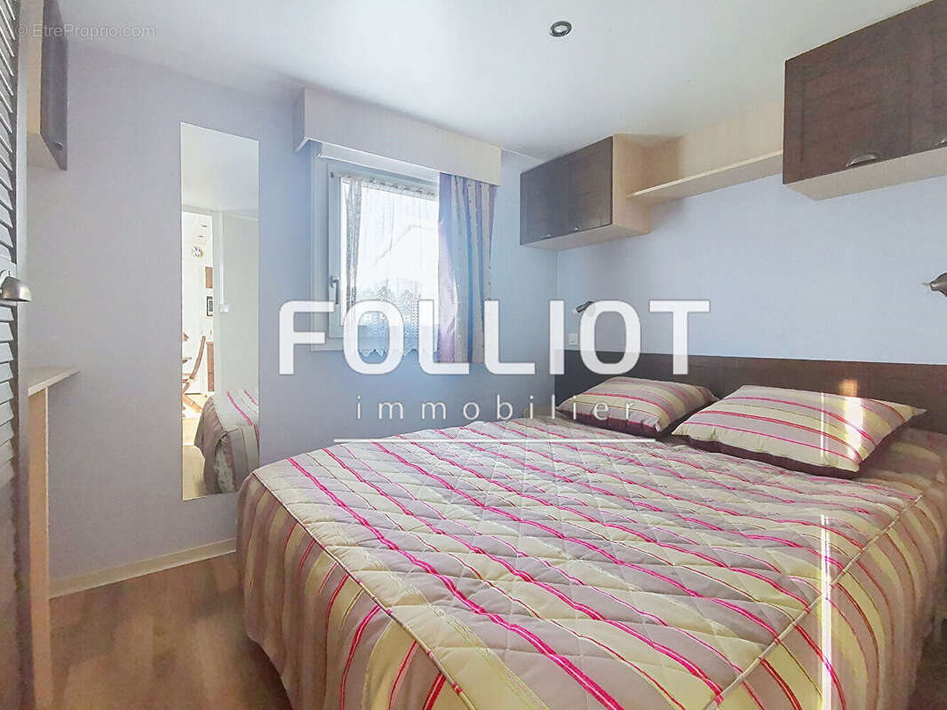 Maison à SAINT-PAIR-SUR-MER