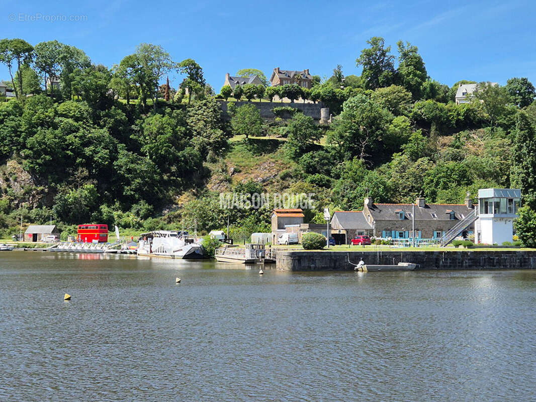 Maison à LA VICOMTE-SUR-RANCE