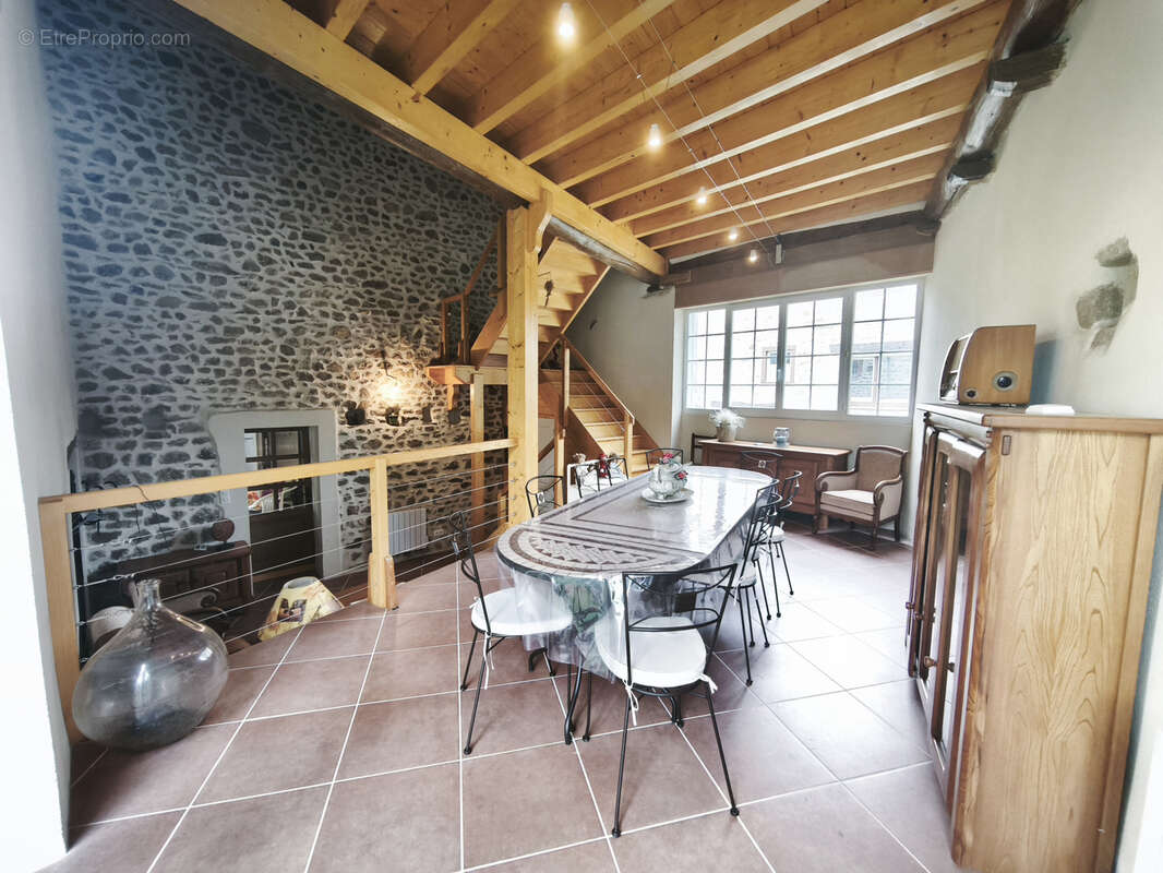 Maison en pierre avec vue panoramique - photo 3