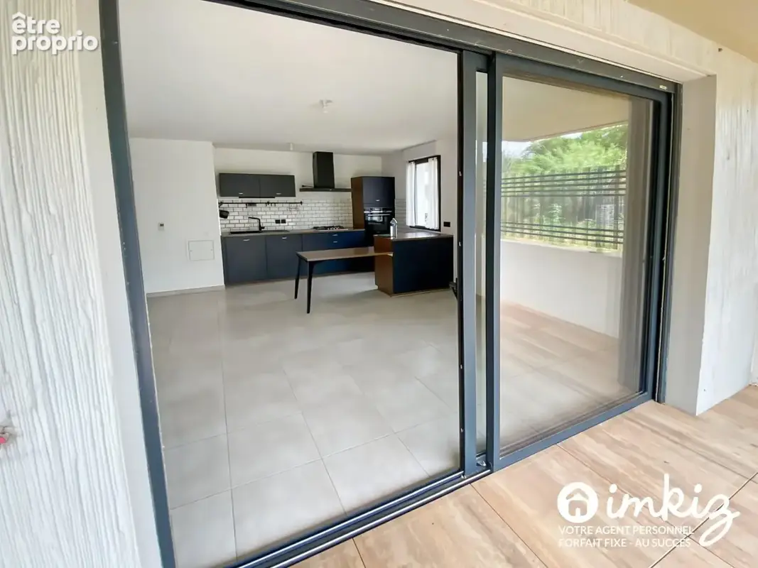 T3 récent avec extérieur de 71m2 - photo 2