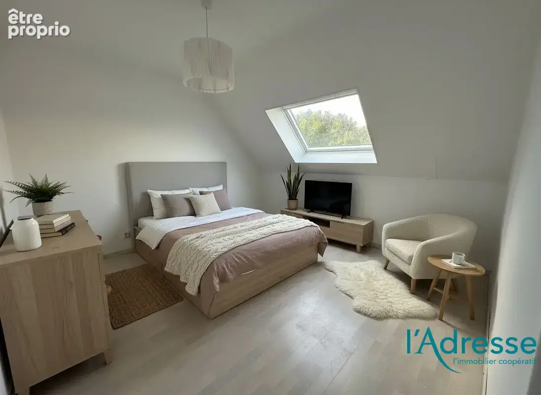 Maison de 192 m² avec 6 chambres - GARAGE double et DEPENDANCE - photo 10
