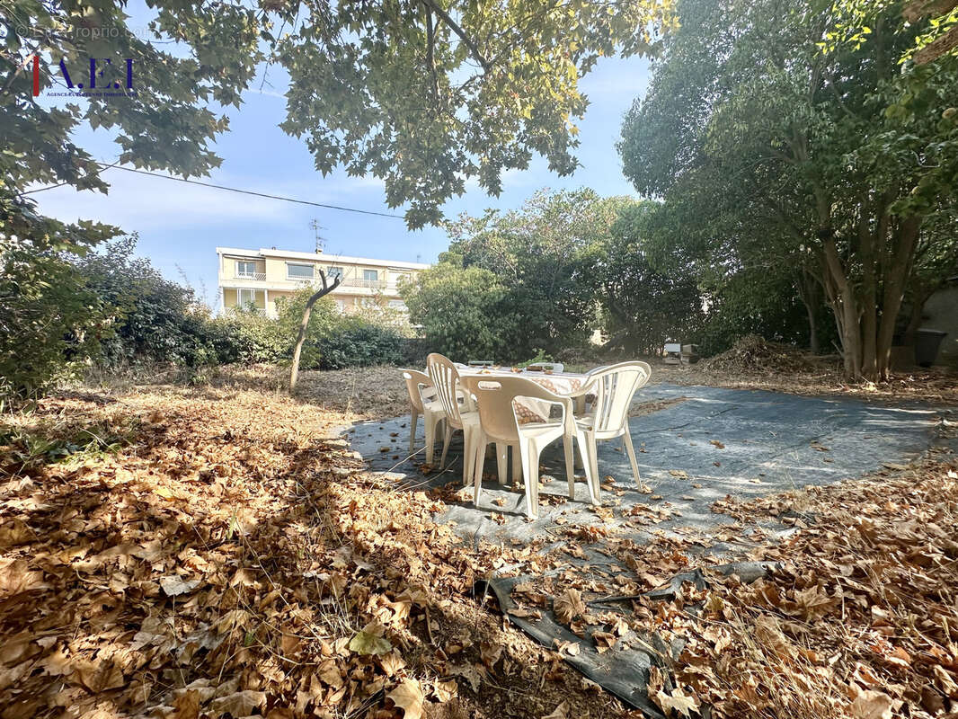 Maison à SIX-FOURS-LES-PLAGES