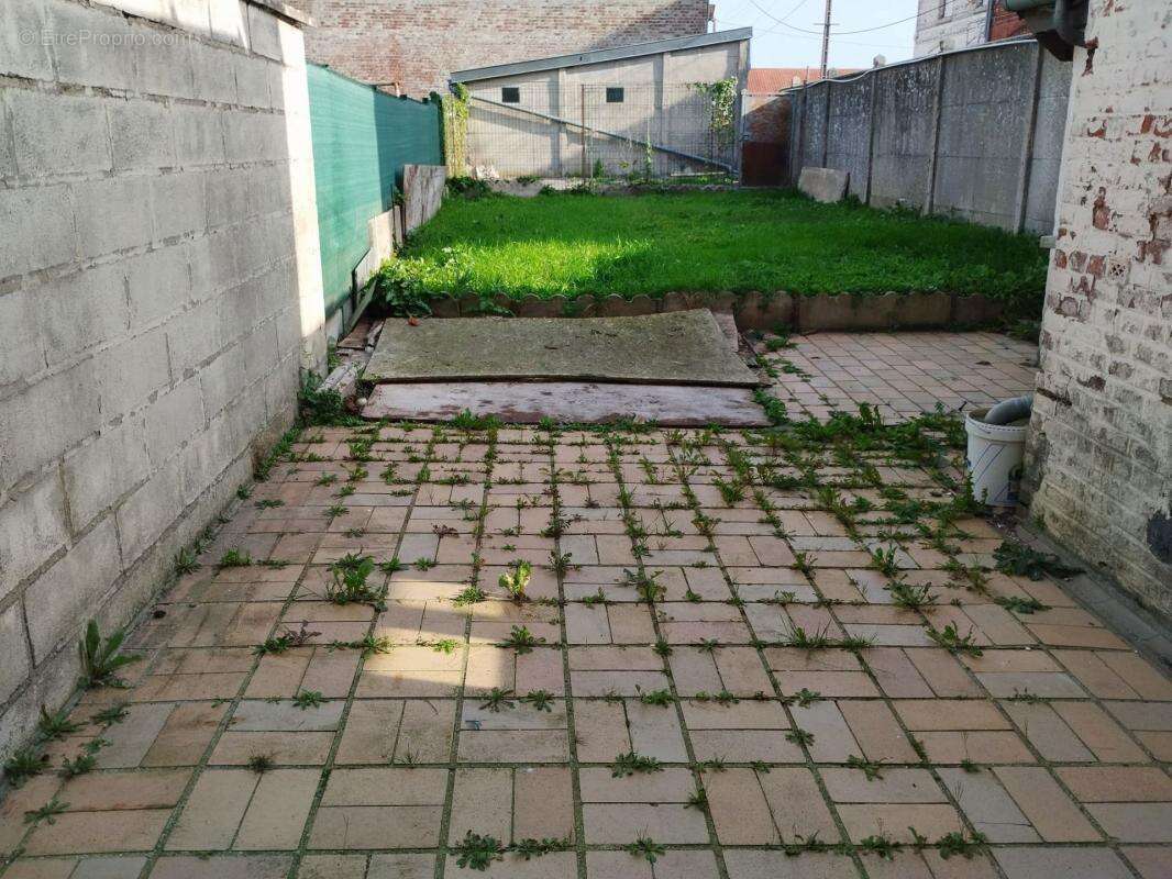 Maison à LE CATEAU-CAMBRESIS