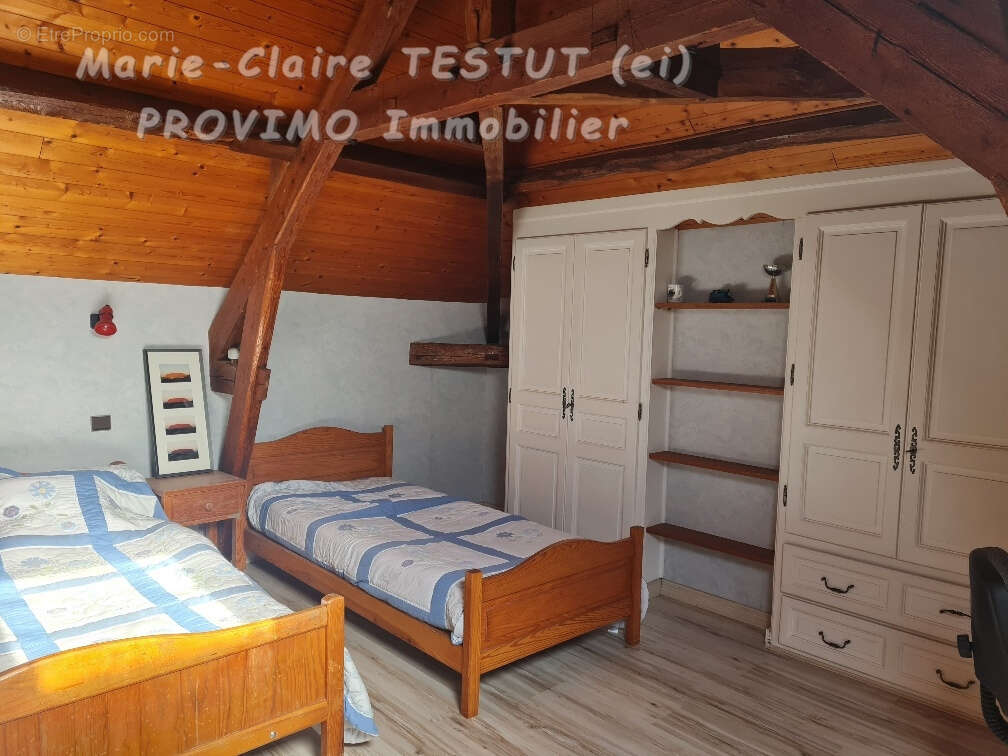 Maison à LAMONTJOIE