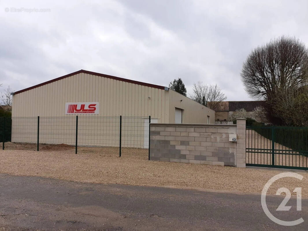 Autre à COURLON-SUR-YONNE