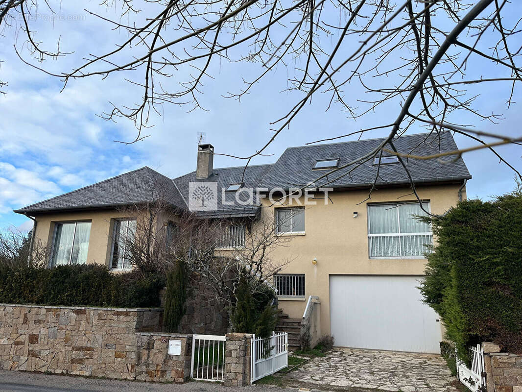 Maison à SAINTE-RADEGONDE