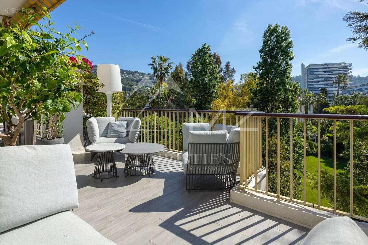 Appartement à CANNES