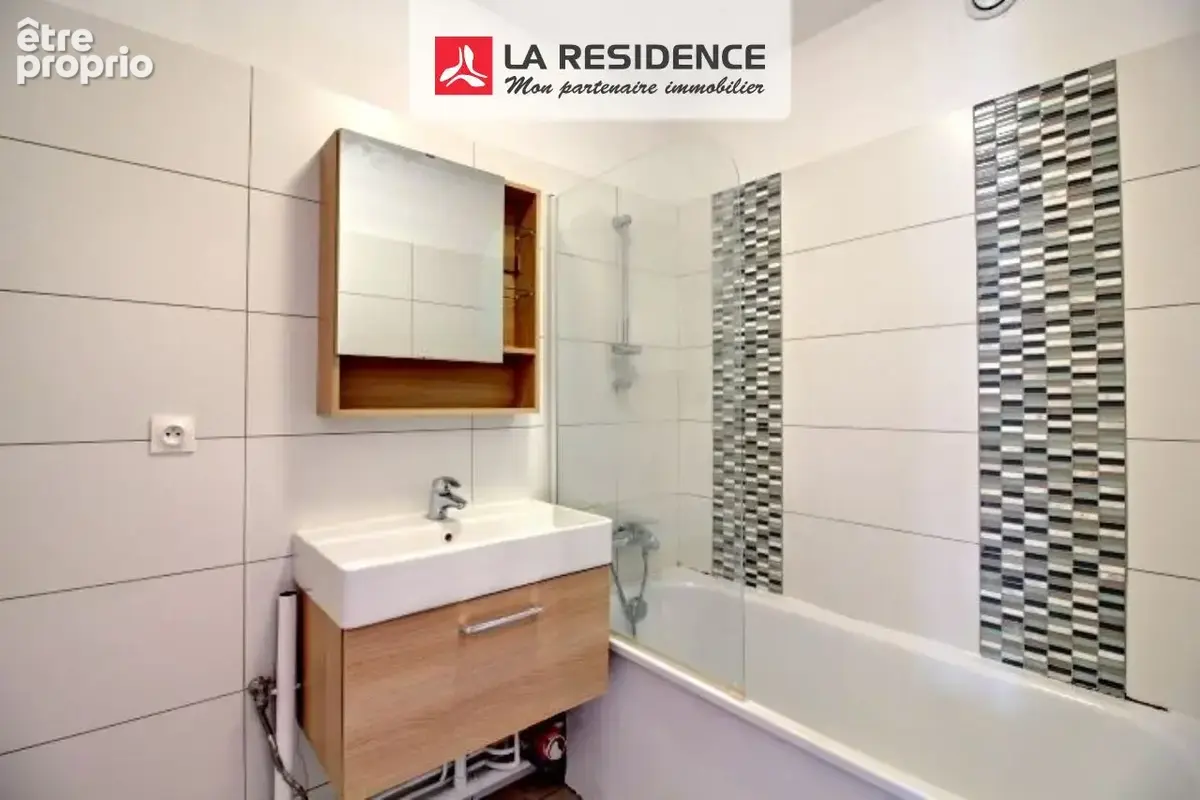 Appartement 2 pièces 50 m² à vendre à Les Mureaux (78130) - photo 2
