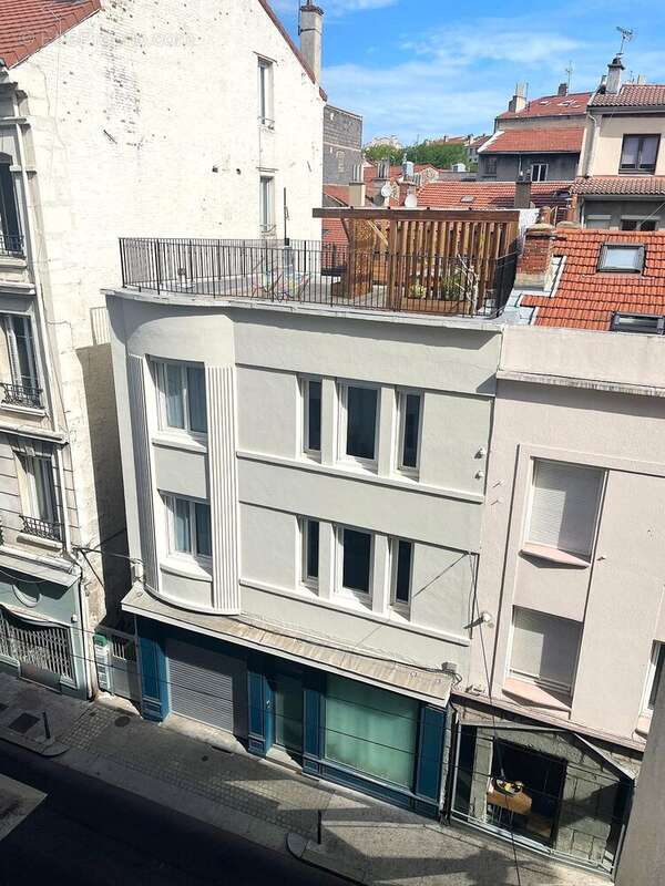 Commerce 165 m² à Saint-Etienne  - photo 2