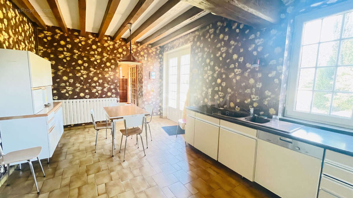 Maison à VARENNES