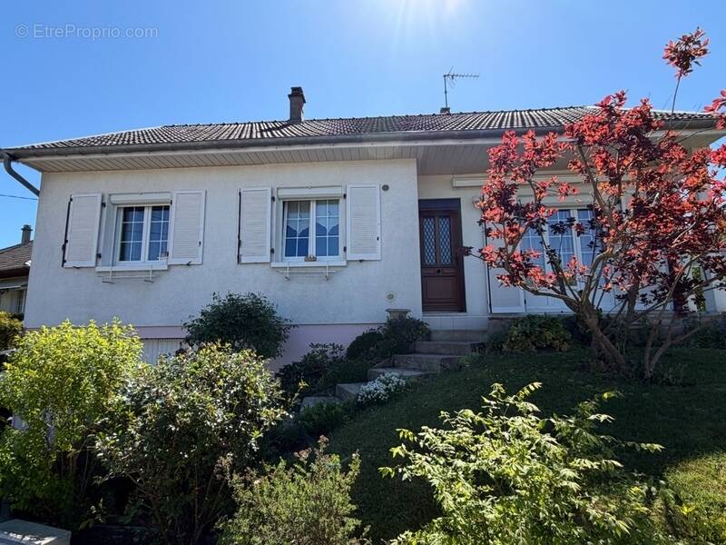 Maison à BETTANCOURT-LA-FERREE