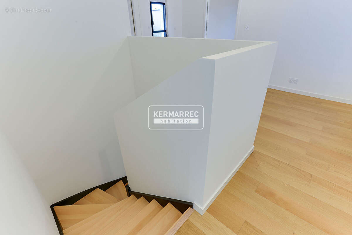 Maison à LA CHAPELLE-DES-FOUGERETZ