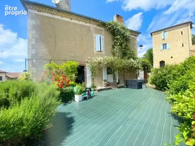 Maison 195 m² à Auch  - photo 4