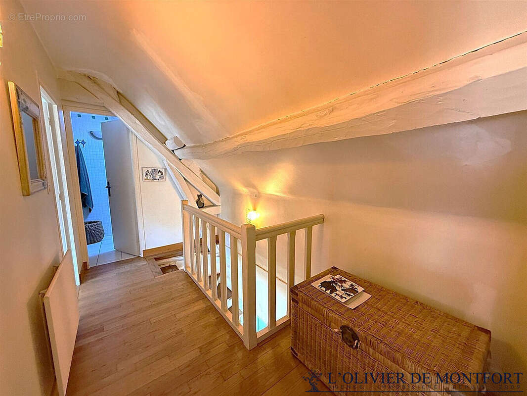 Maison ancienne rénovée de  4 pièce(s) 100 m² au sol - photo 8