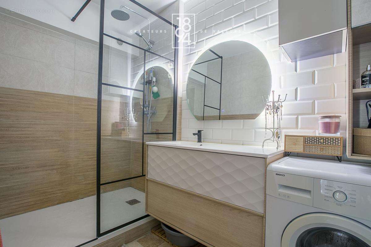 Appartement à MARSEILLE-10E