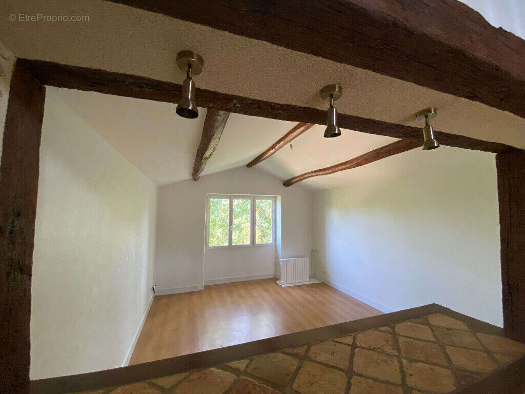 Maison à VIVONNE