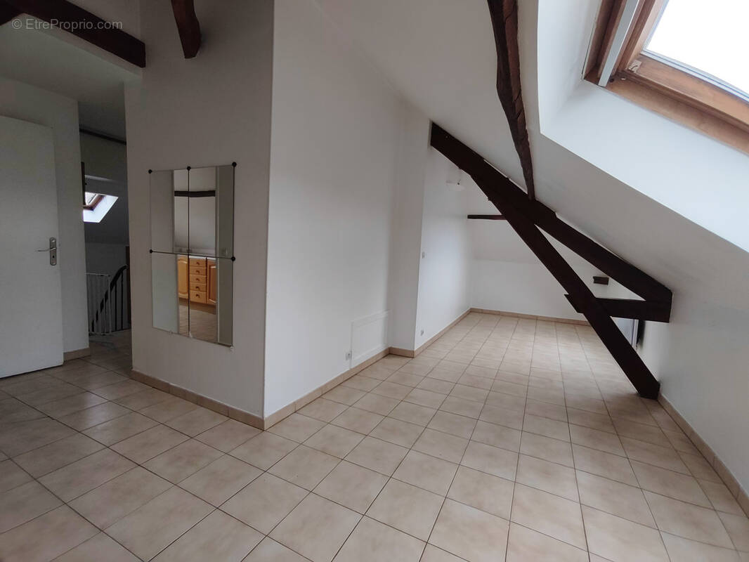 Appartement à CHAMPAGNE-SUR-SEINE