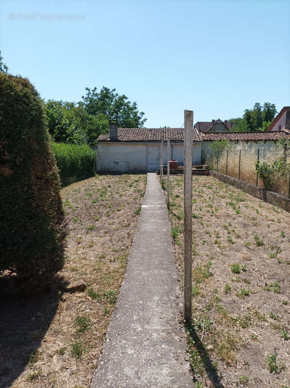 Maison à SAINT-VITE