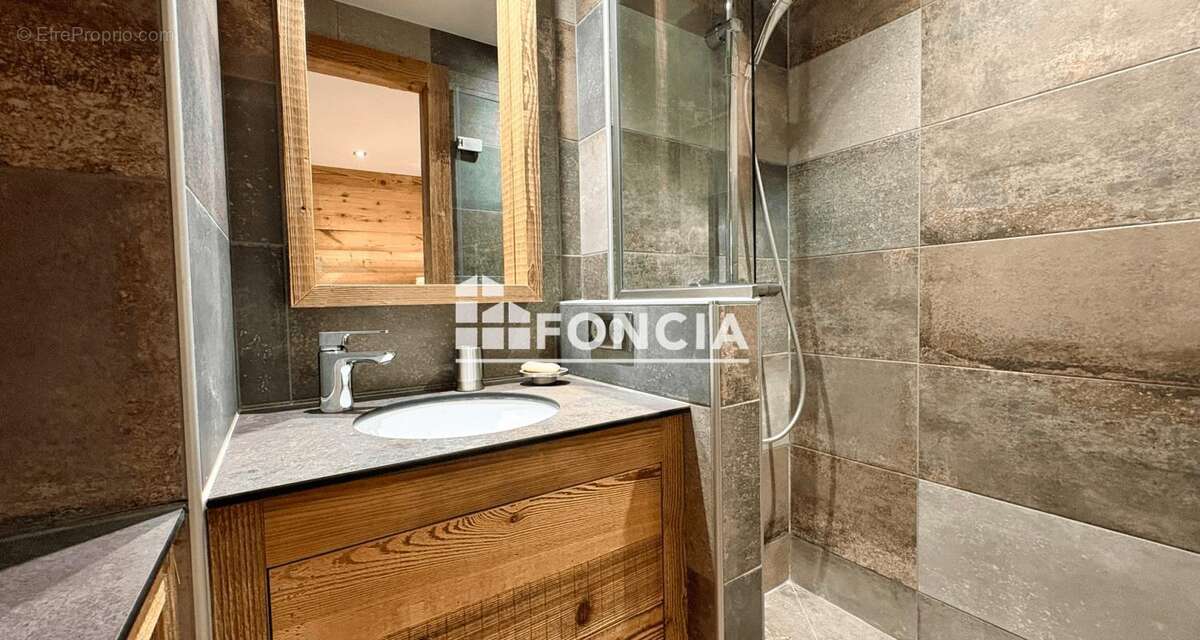 Appartement à LES ALLUES