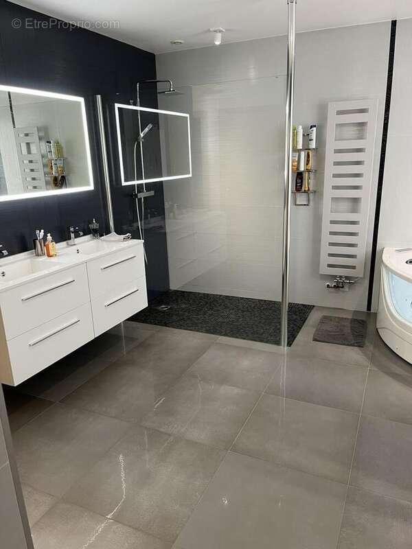 Maison 205 m² à Epernay  - photo 5