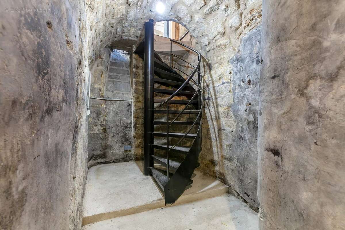 Commerce à PARIS-3E