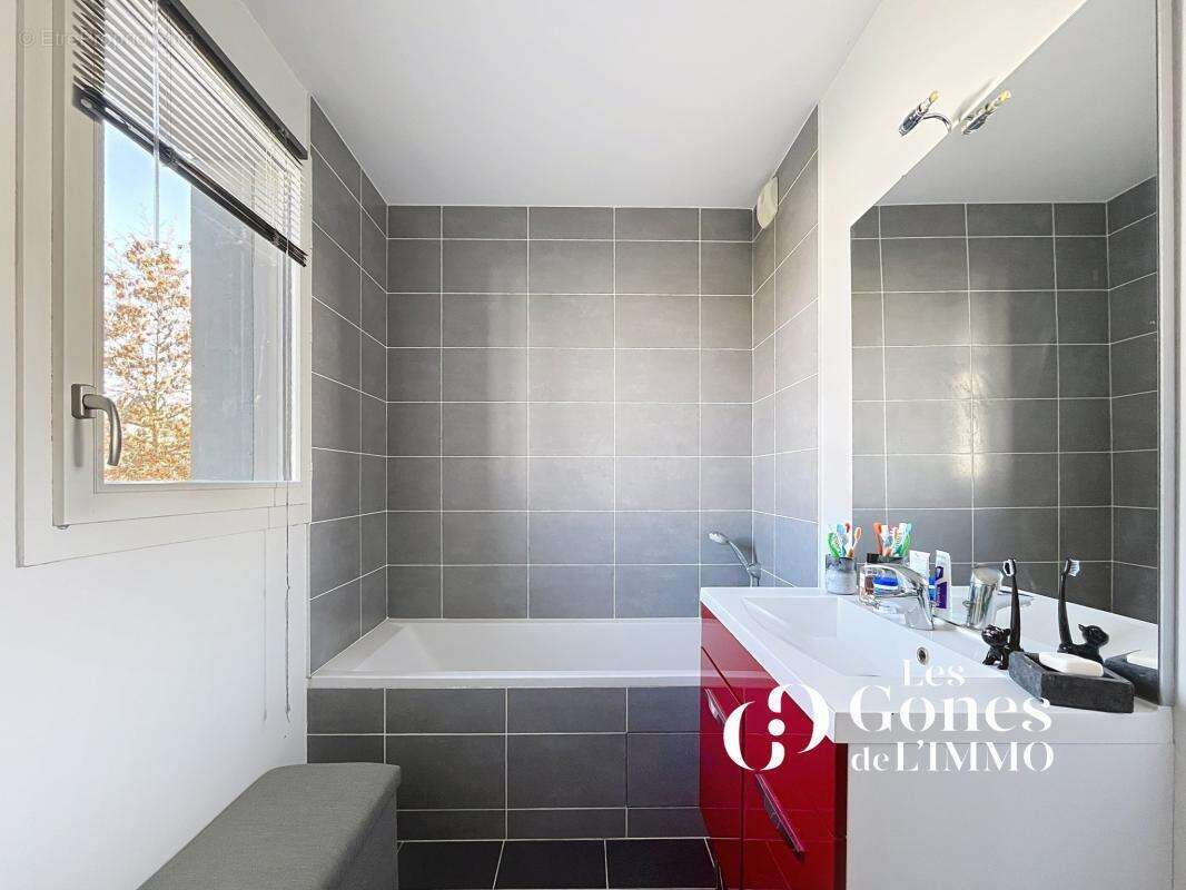 Maison à FRANCHEVILLE