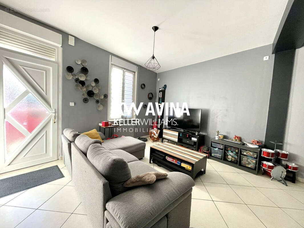 Maison à VIEUX-CONDE