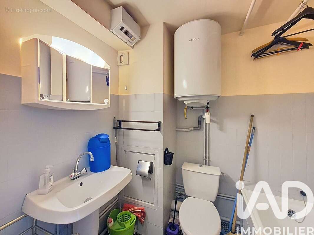 Photo 9 - Appartement à BESSE-ET-SAINT-ANASTAISE