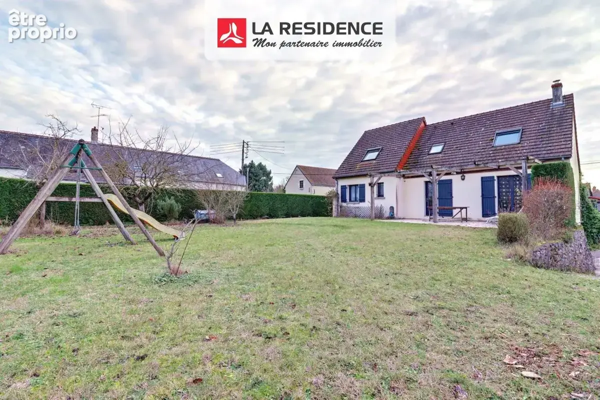 Maison 8 pièces 130 m² à vendre à Vineuil (41350) - photo 1