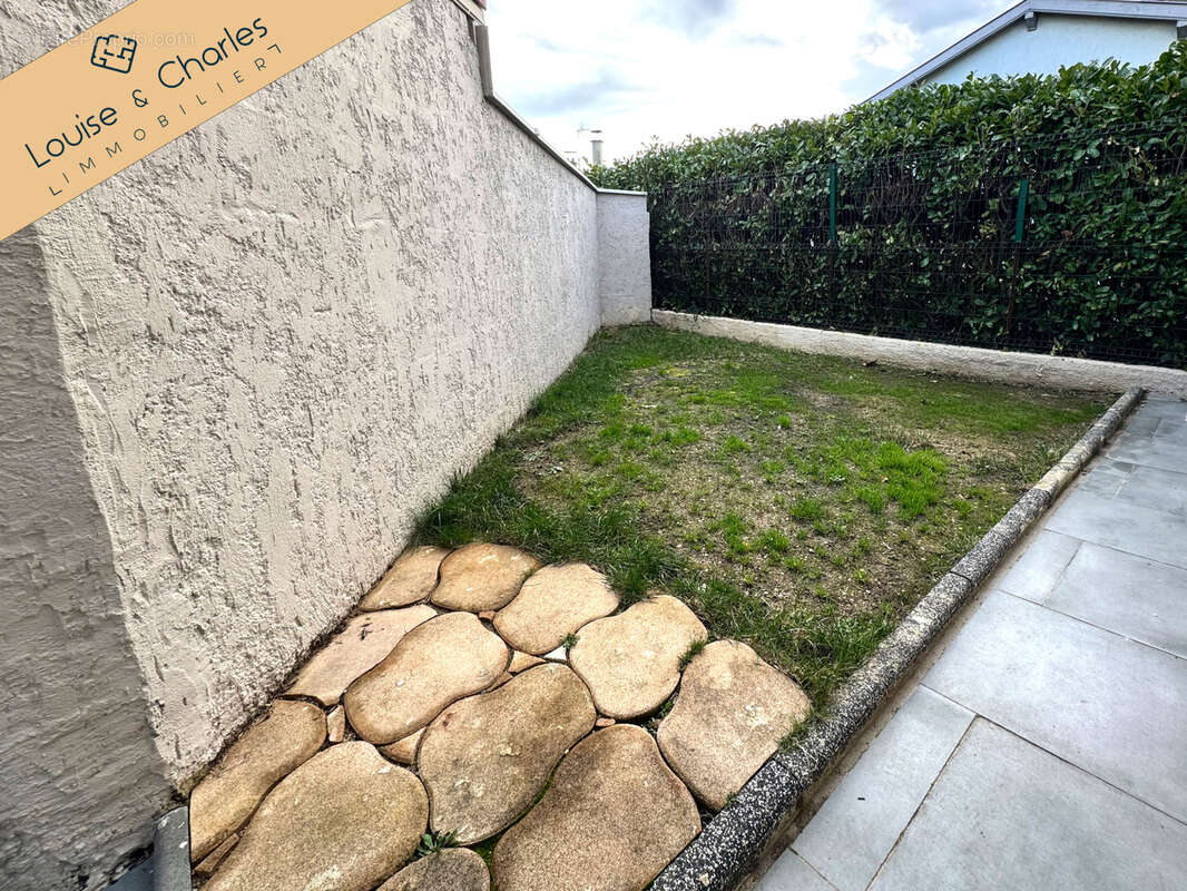 Appartement à RILLIEUX-LA-PAPE