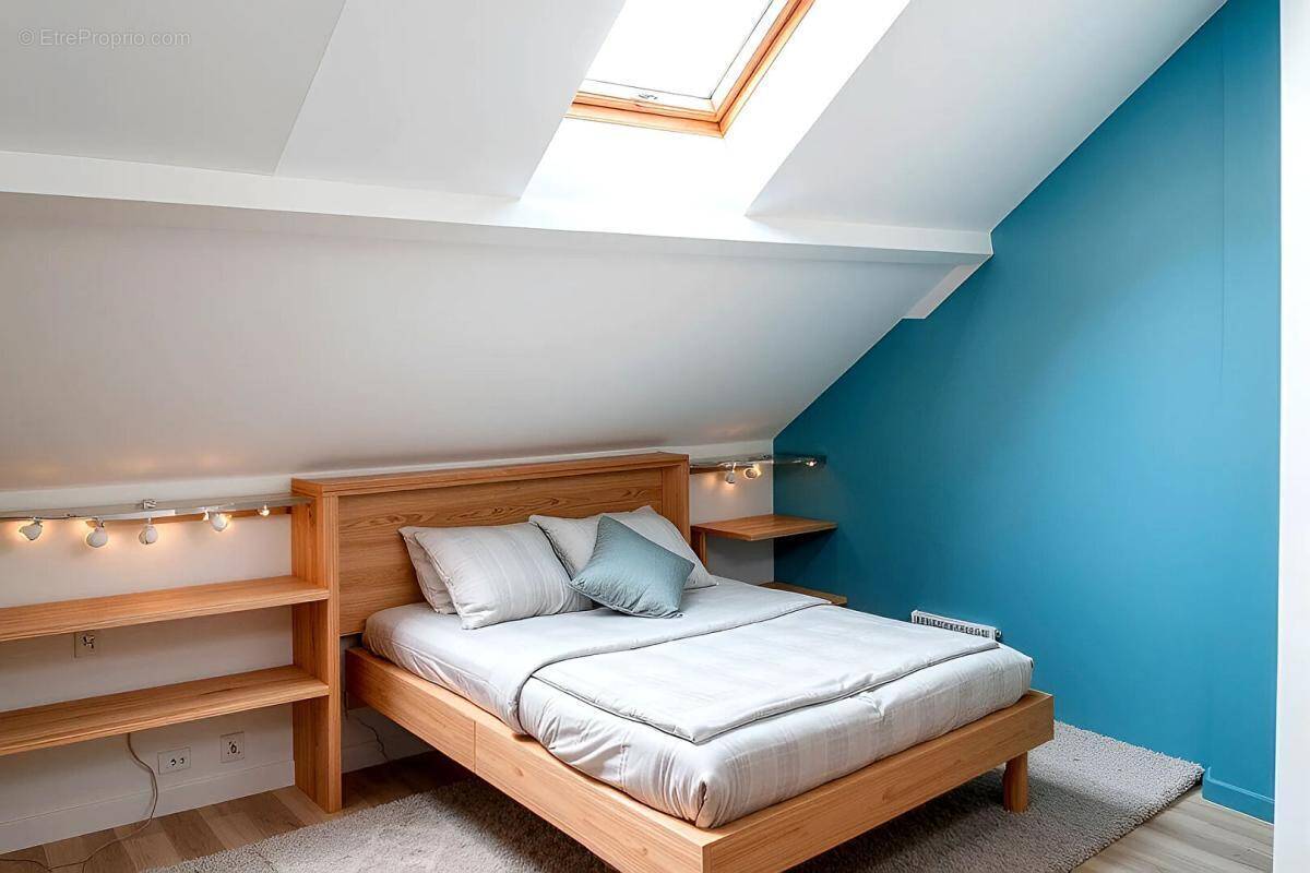 Maison à VILLENEUVE-SUR-BELLOT