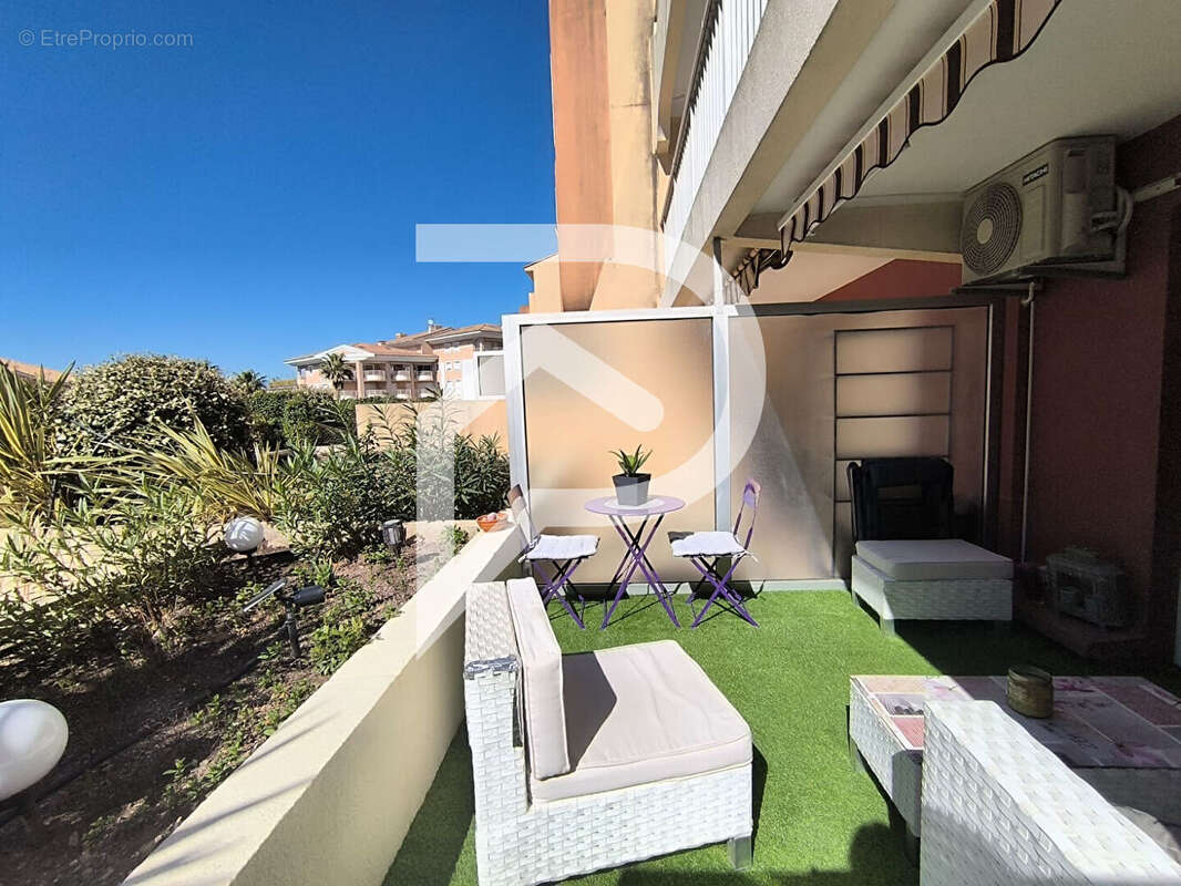 Appartement à FREJUS