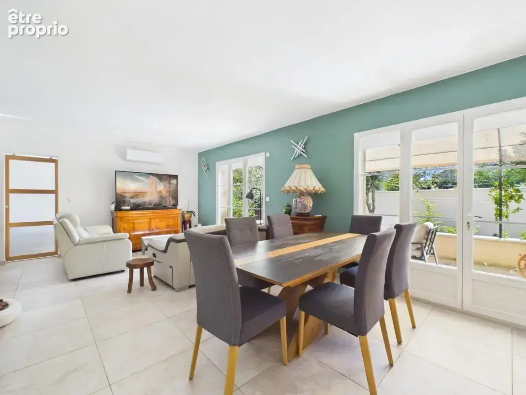 Exclusivité, jolie maison avec piscine, 4 chambres et prestatio - photo 8