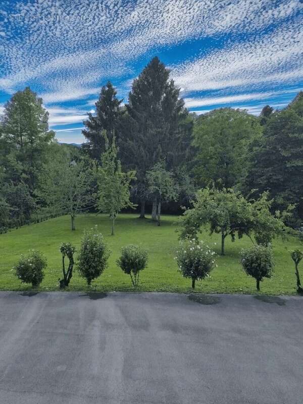 Maison à CHAUX-LA-LOTIERE