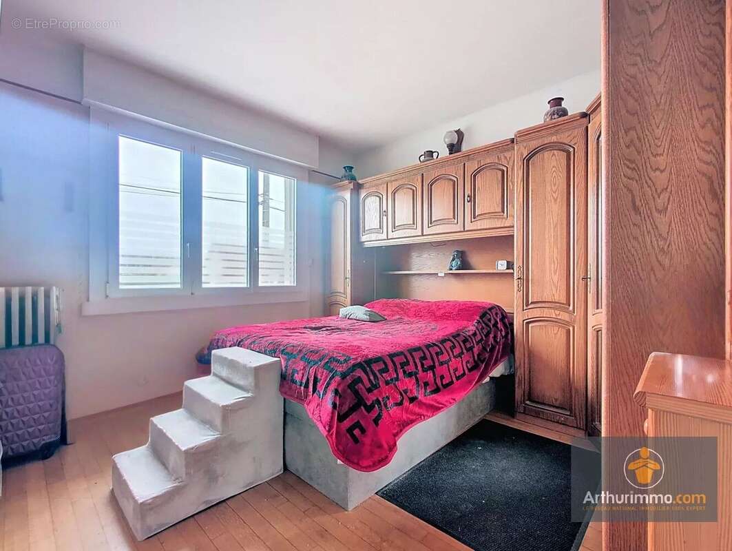 Maison à RIBECOURT-DRESLINCOURT