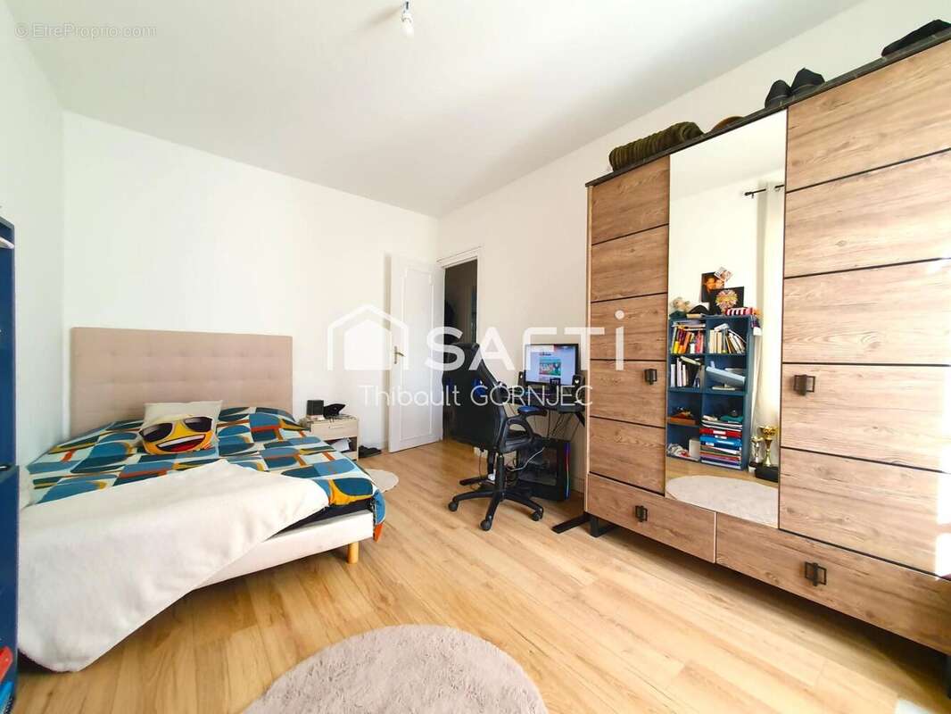 Photo 8 - Maison à VENEUX-LES-SABLONS