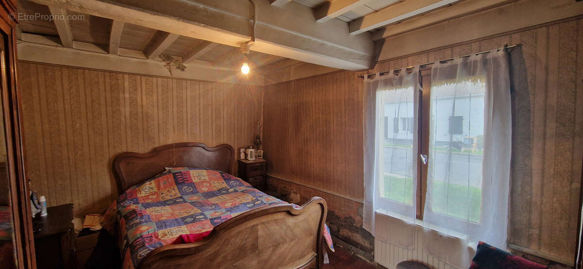 Autre à QUESNOY-SUR-AIRAINES