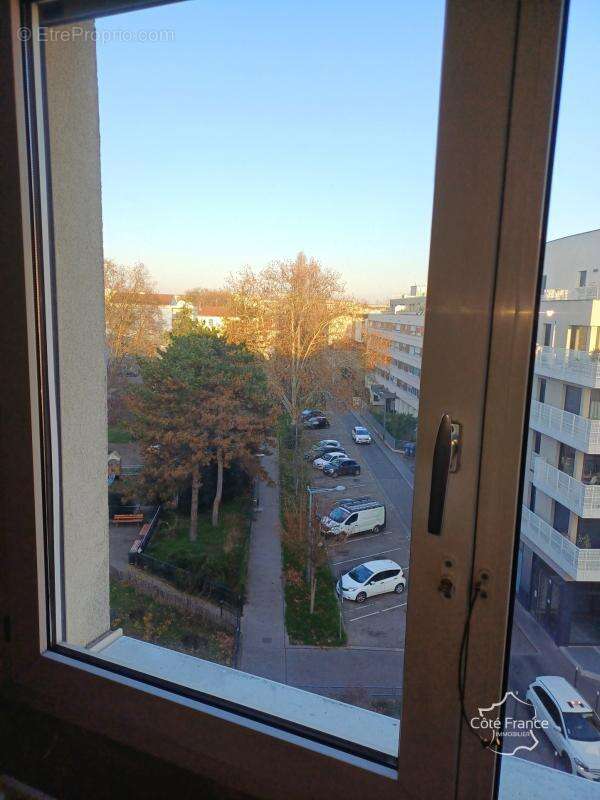 Appartement à LYON-8E