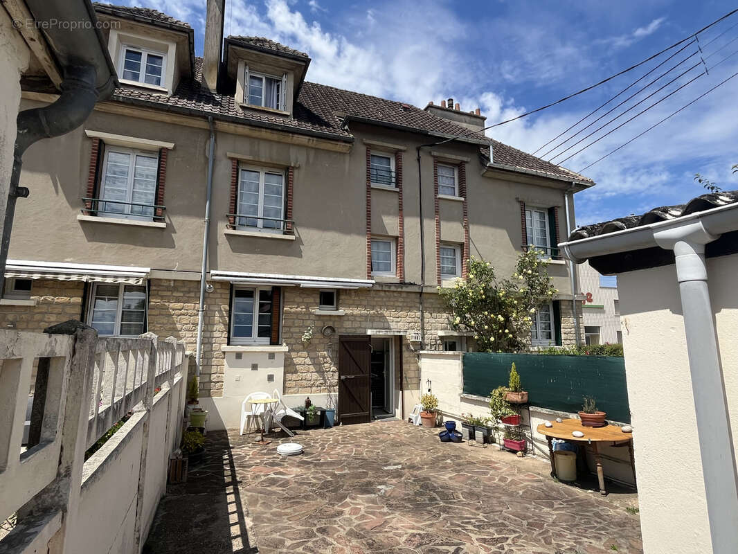 Maison à VIMOUTIERS