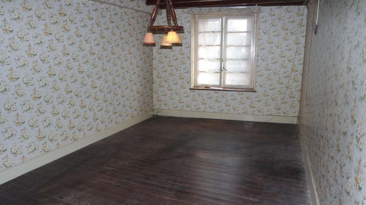 Maison à rénover 128 m² - photo 10