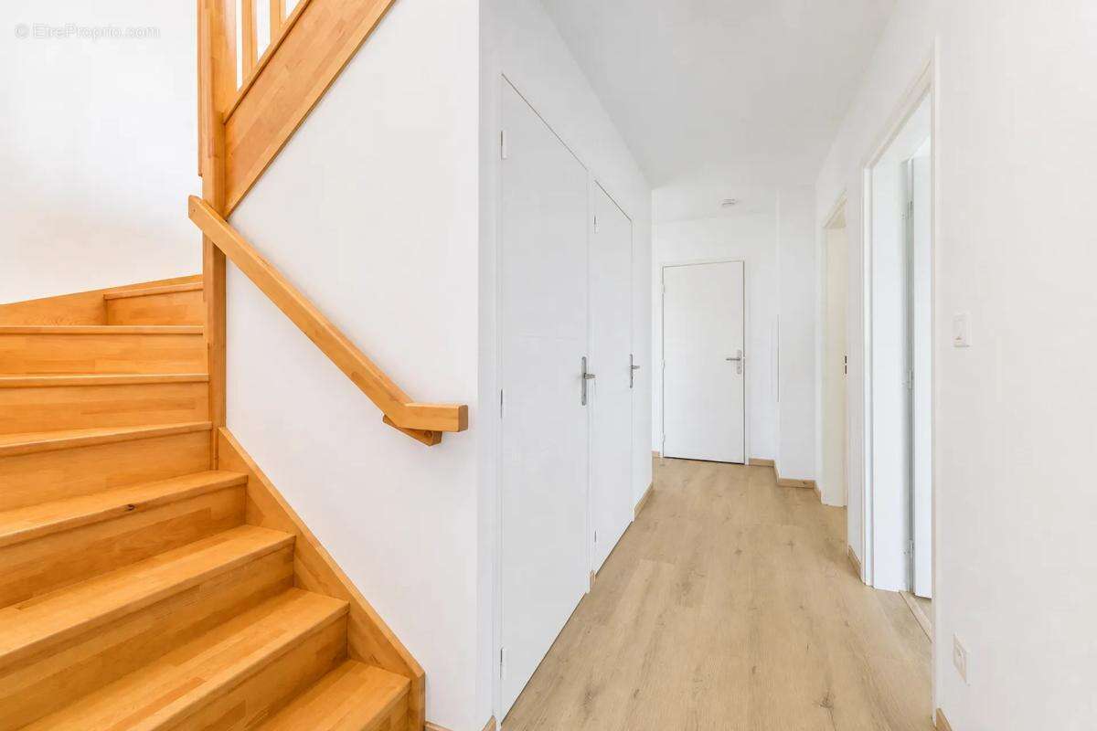 Duplex contemporain loué avec terrasse sud - Chambray - photo 10