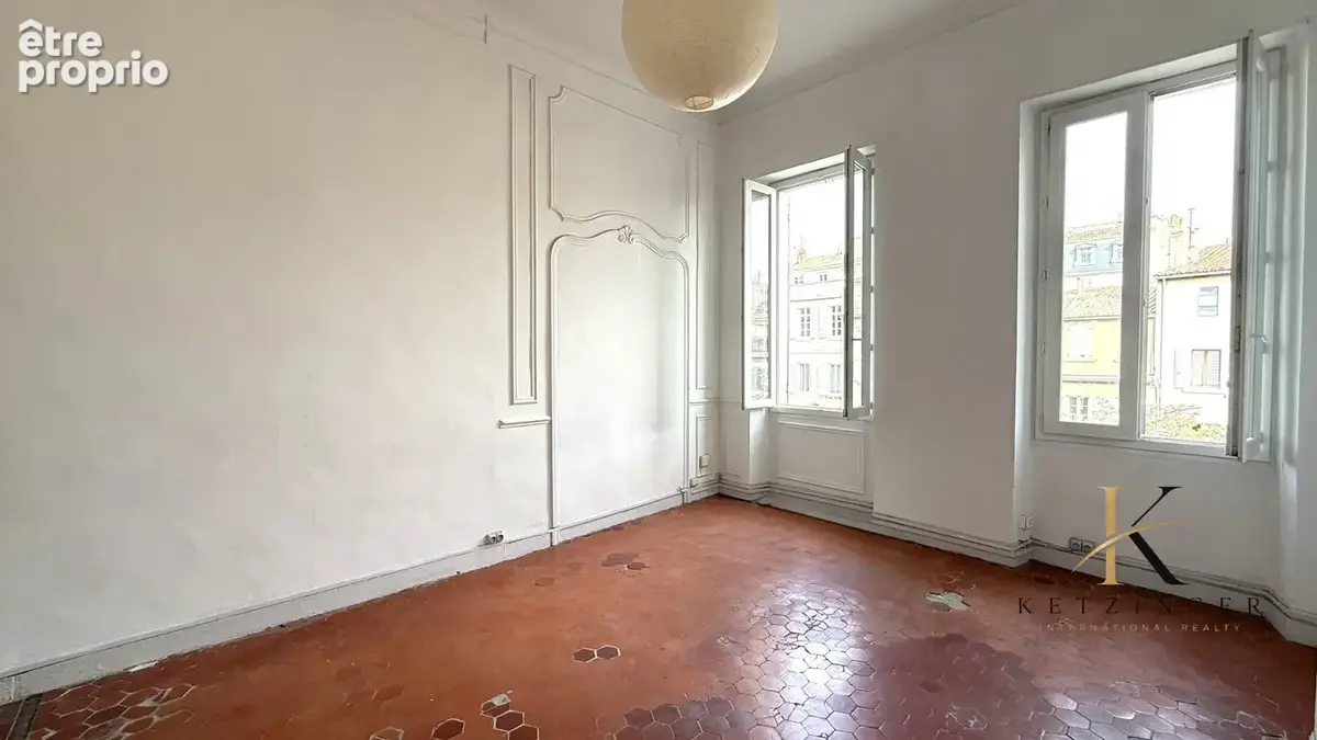 Appartement 5 pièces 165 m² à vendre à Marseille-6e (13006) - photo 7