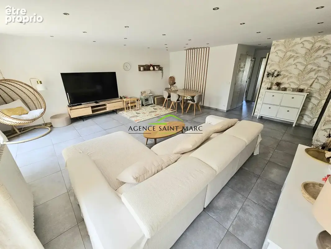 Mandelieu La Napoule - Bel appartement 3 pièces - photo 7